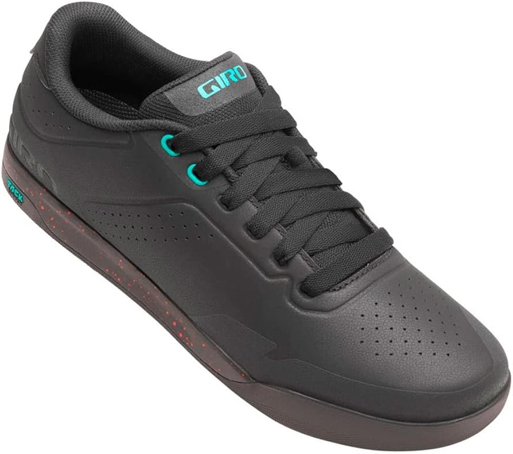 SCARPE GIRO TRACKER BLACK SPARK