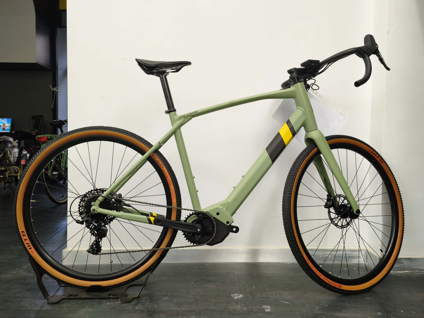 Gravel Electric ADR Esir