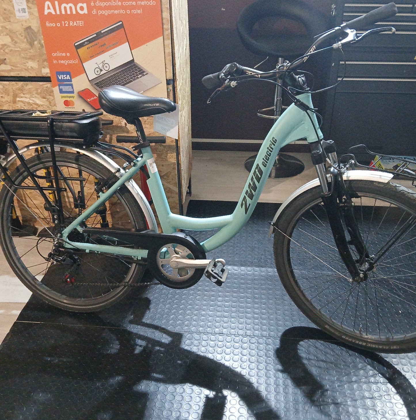 City bike elettrica 2WD