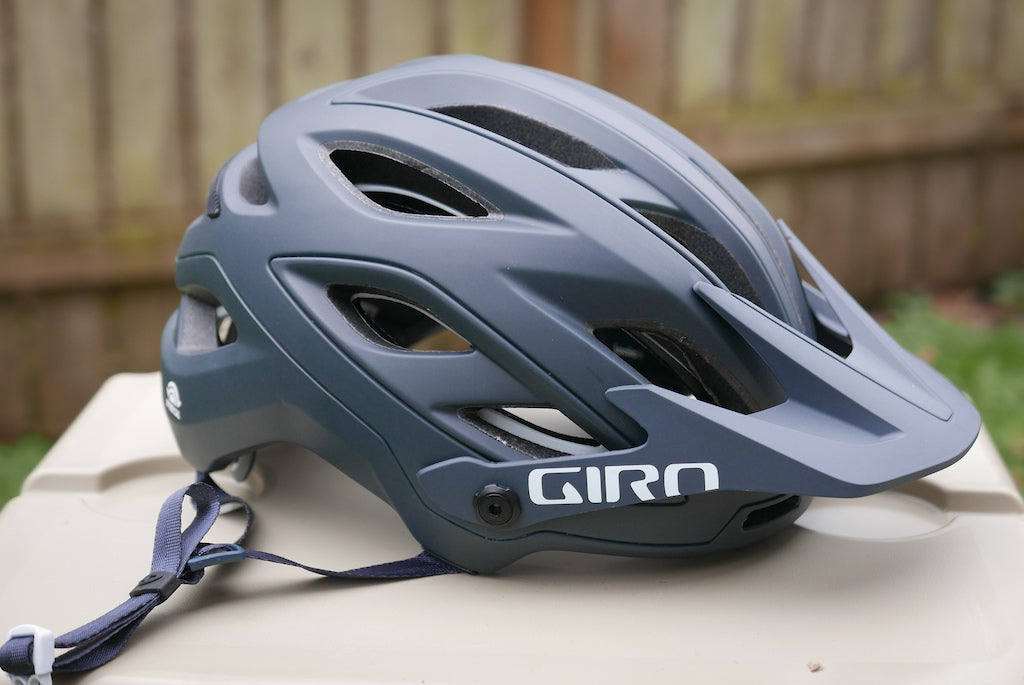 CASCO GIRO MERIT SPHR MT