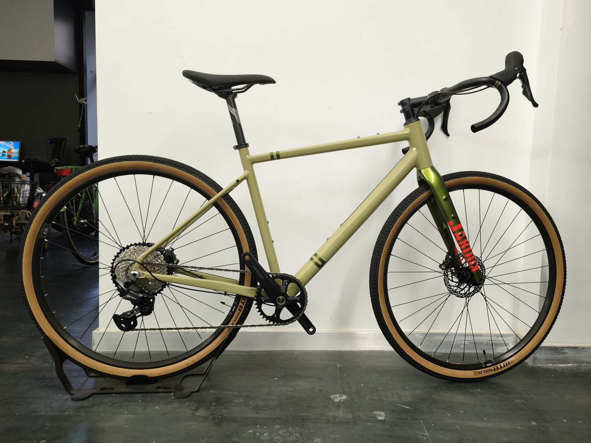 wilier jaroon gravel bike Wilier Triestina Jaroon – La Bicicletta Terni